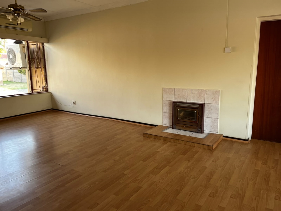 3 Bedroom Property for Sale in La Hoff North West
